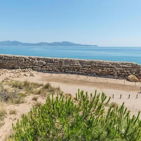 Apartment In L'Escala Near Montgri Reserve *